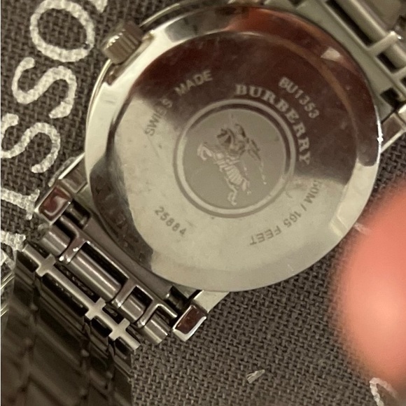 Burberry Ladies Watch - Picture 5 of 8